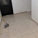 esta area de lavado tiene salidad al patio donde esta el tanque de gas